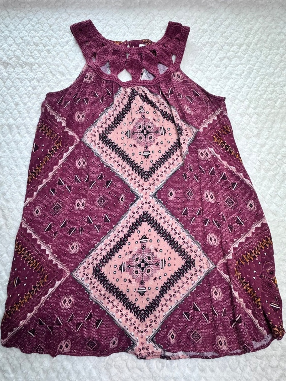 Xhilaration Women's Halter Top Southwestern Crochet Mauve Size XL